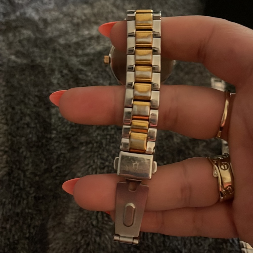 Bulova watch - Picture 4 of 7